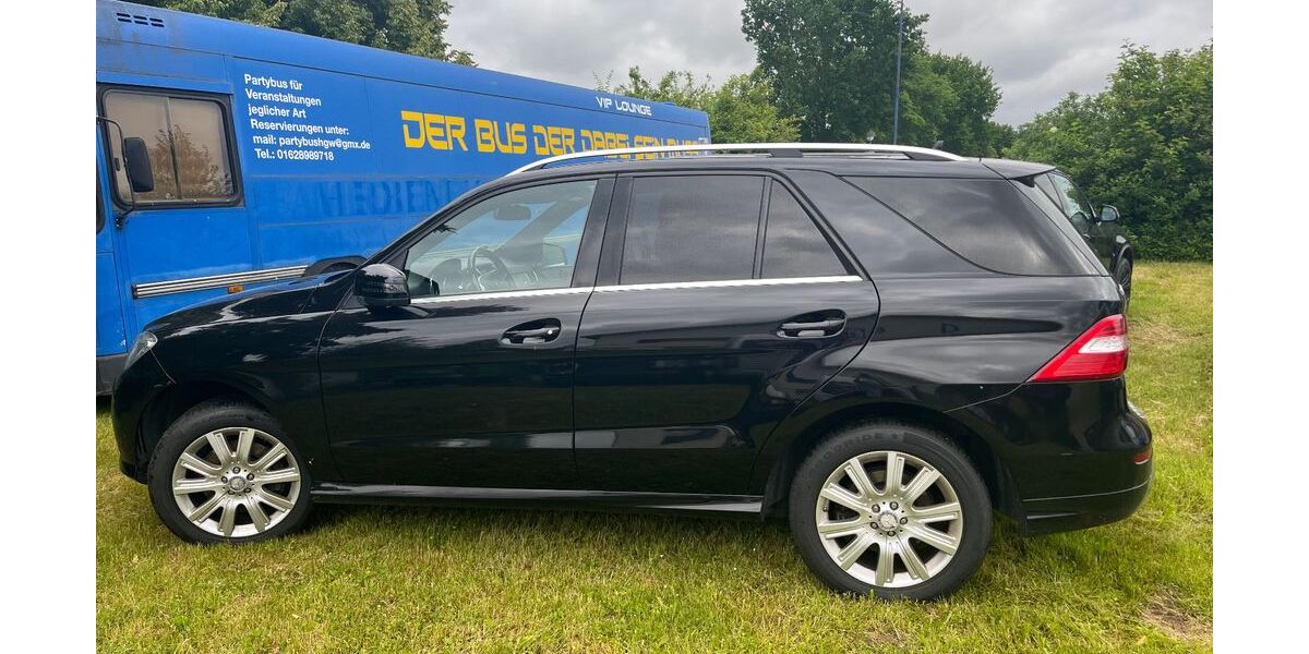 Mercedes-Benz ML 350 247.000 km 14.200 &euro; Neuenkirchen 17498