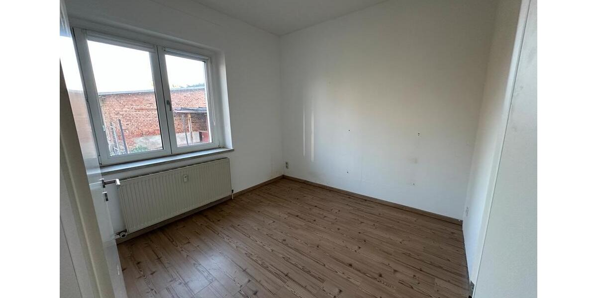 Hochparterre Eckartsberga - 3 Zimmer, 90 m&sup2;, 800&euro; | Angebot:24831860