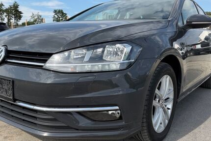 VW Golf 220.400 km 8.299 &euro; Eibelstadt 97246