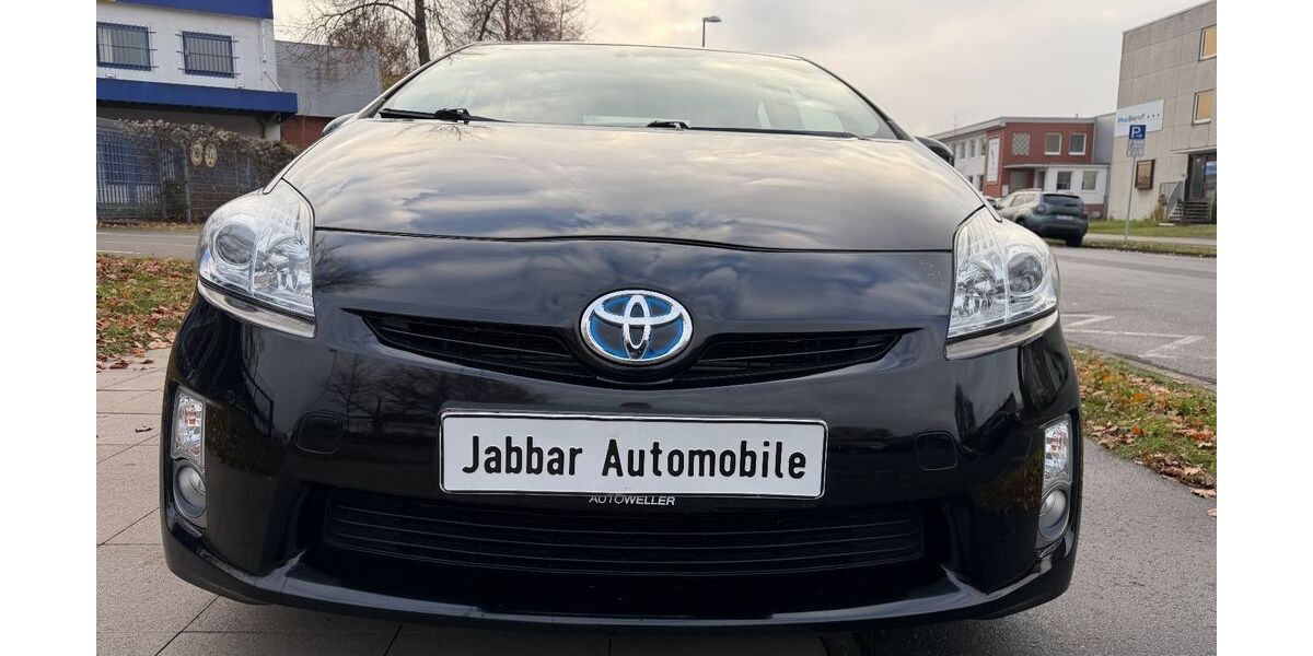 Toyota Prius 90.300 km 9.990 &euro; Hannover 30179