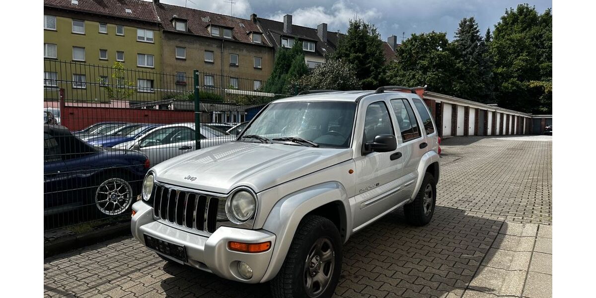 Jeep Cherokee 227.000 km 3.999 € Essen 45143