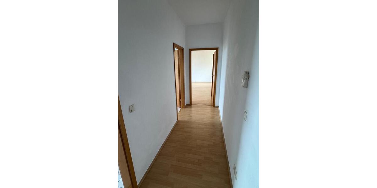 Etagenwohnung Apolda - 1 Zimmer, 53 m&sup2;, 400&euro; | Angebot:26409743