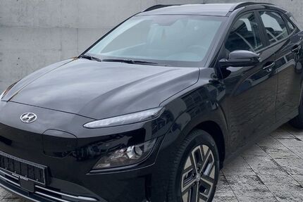Hyundai KONA 16.030 km 22.090 € Göppingen 73037