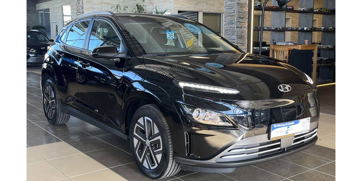 Hyundai KONA 24.632 km 17.400 &euro; Eitorf 53783