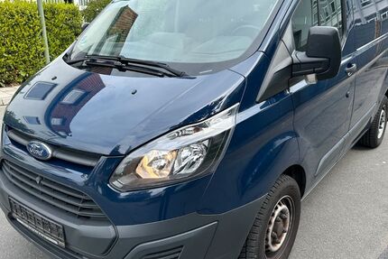 Ford Transit Custom 82.400 km 9.499 &euro; Osnabrück 49084