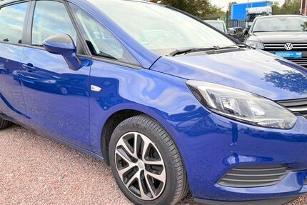 Opel Zafira 132.324 km 7.499 € Delmenhorst 27755