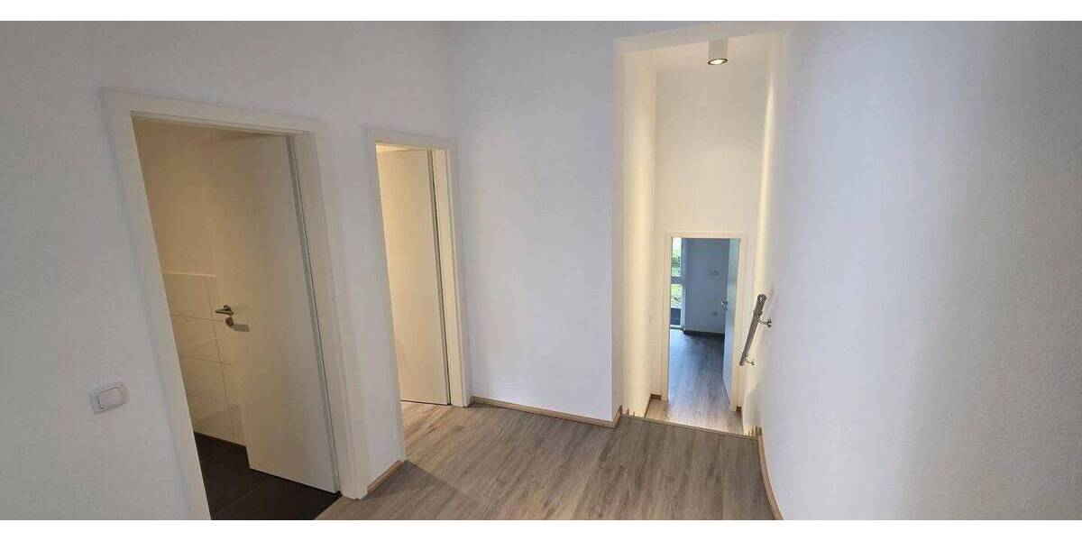 Etagenwohnung Düsseldorf Angermund - 2 Zimmer, 66 m&sup2;, 414.000&euro; | Angebot:26037051