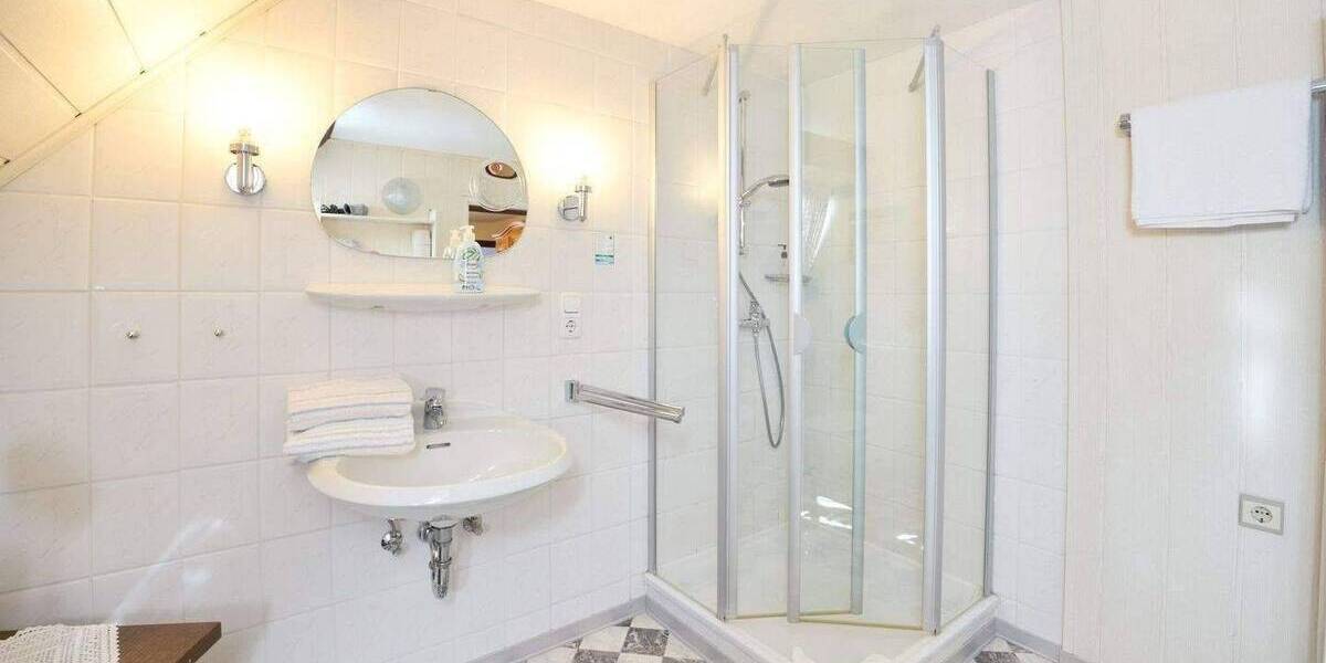 Gewerbeobjekt Ellenz-Poltersdorf Ellenz - 1 Zimmer, 299.000&euro; | Angebot:26796346