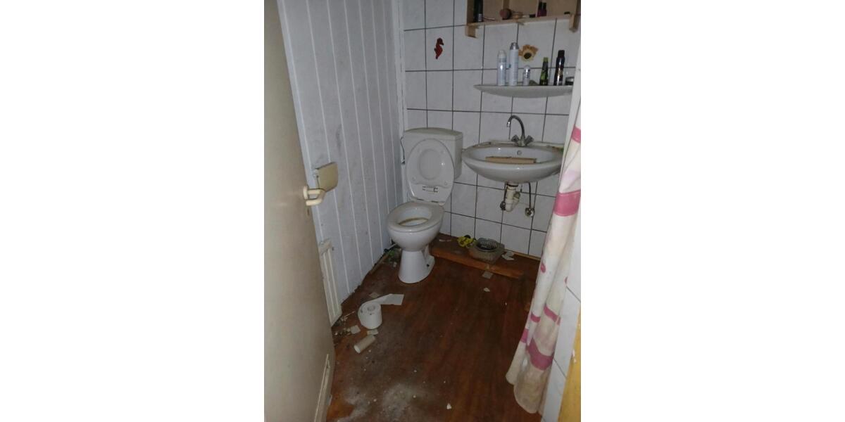 Mehrfamilienhaus, Wohnhaus Itzehoe - 28 Zimmer, 360 m&sup2;, 170.000&euro; | Angebot:25944094