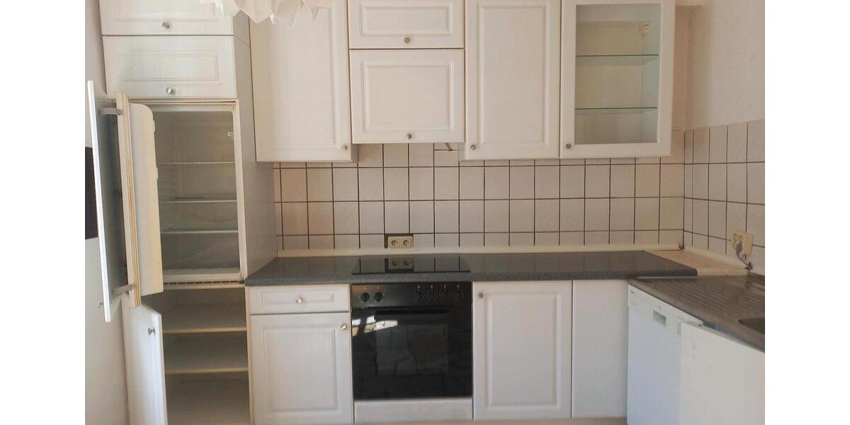 Etagenwohnung Schwalmstadt - 3 Zimmer, 70 m&sup2;, 350&euro; | Angebot:26403877
