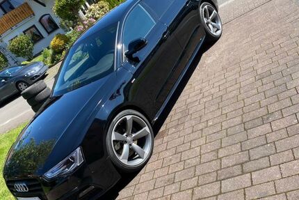 Audi A5 150.000 km 21.100 &euro; Ober Mörlen 61239