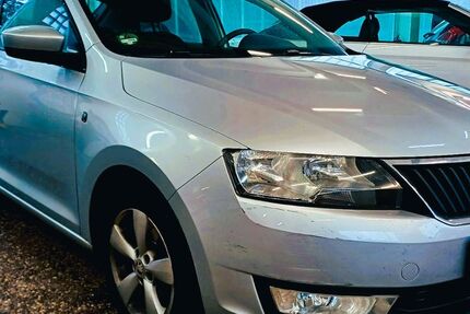 Skoda Rapid 76.166 km 5.900 &euro; Homburg 66424