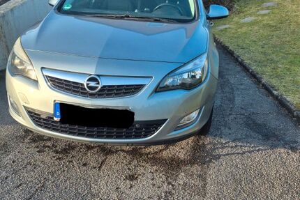 Opel Astra 150.000 km 3.599 &euro; Gummersbach 51647