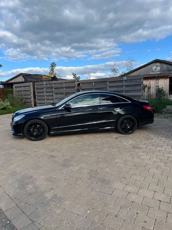 Mercedes-Benz 200 154.000 km 14.800 € Alfdorf 73553