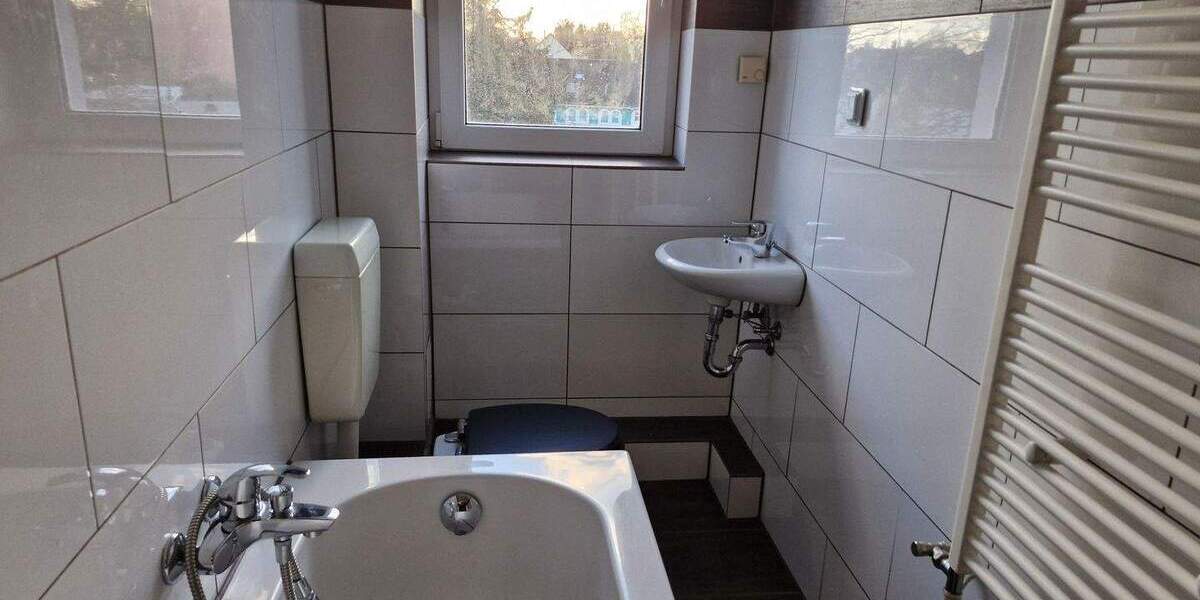 Etagenwohnung Senftenberg Thamm - 3 Zimmer, 55 m&sup2;, 500&euro; | Angebot:25929378