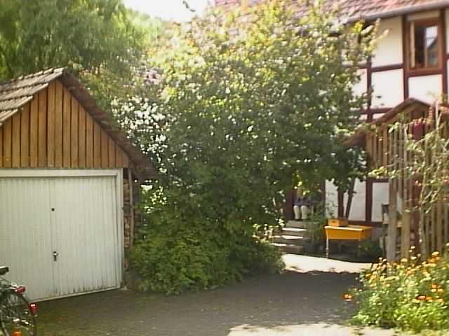 Einfamilienhaus Staufenberg - 9 Zimmer, 209 m&sup2;, 1.350&euro; | Angebot:26335852