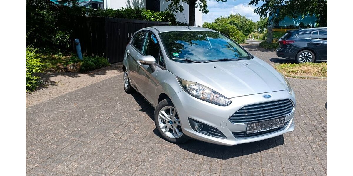 Ford Fiesta 181.881 km 3.300 &euro; Bonn 53123