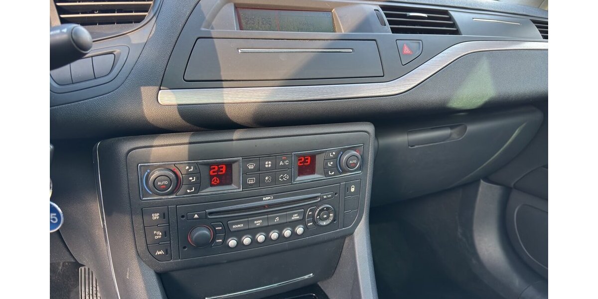 Citroen C5 2,0 HDI 140 Exclusive Leder Xenon Pano 1.Hd 314.065 km 2.500 &euro; Wuppertal 42327