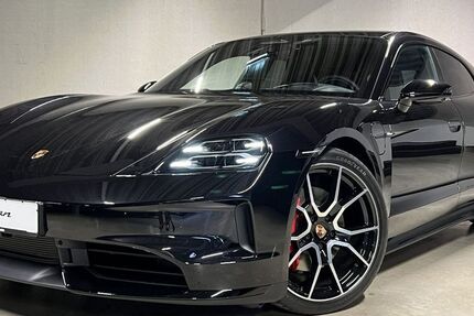 Porsche Taycan 9.900 km 124.790 &euro; Raubling 83064