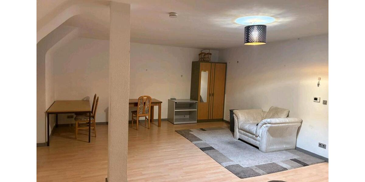 Etagenwohnung Amberg - 1 Zimmer, 50 m&sup2;, 330&euro; | Angebot:26677233