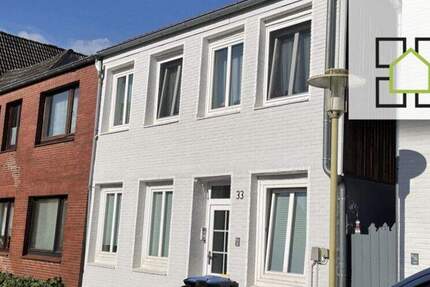 Glückstadt: Sehr gepflegtes, vermietetes Zweifamilienhaus in historischer Innenstadt 6 zimmer