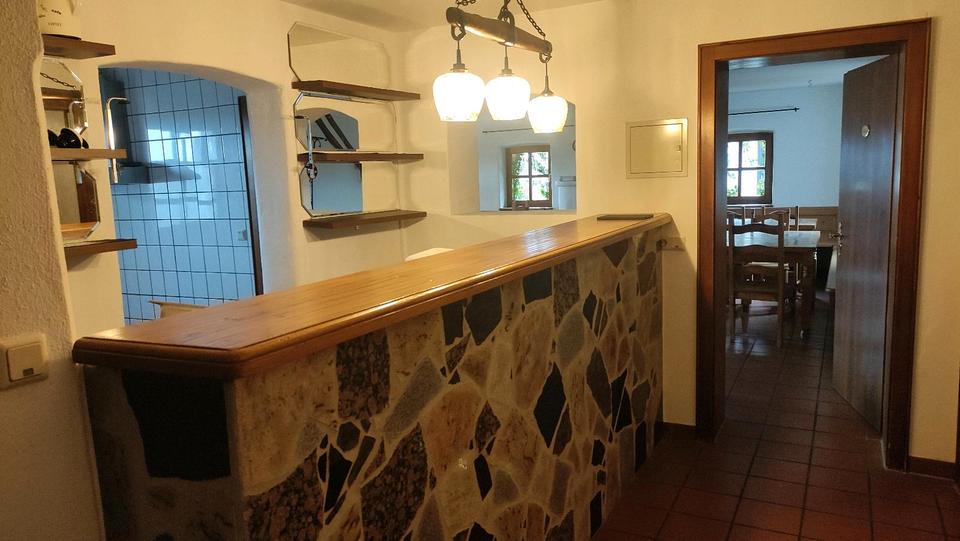 Einfamilienhaus Bad Griesbach im Rottal - 14 Zimmer, 450 m&sup2;, 599.000&euro; | Angebot:24772193