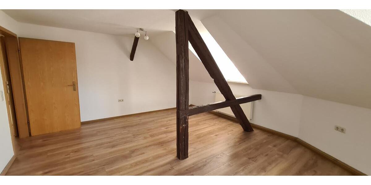 schöne gemütliche 2-Zimmer-Wohnung in Stadtmitte Stadtroda´s - Etagenwohnung Stadtroda | Angebot:27156294