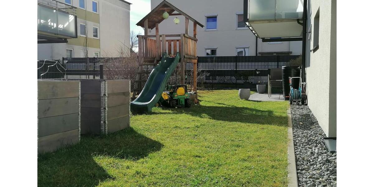 Erdgeschoßwohnung Freilassing - 4 Zimmer, 96 m&sup2;, 1.450&euro; | Angebot:26288305