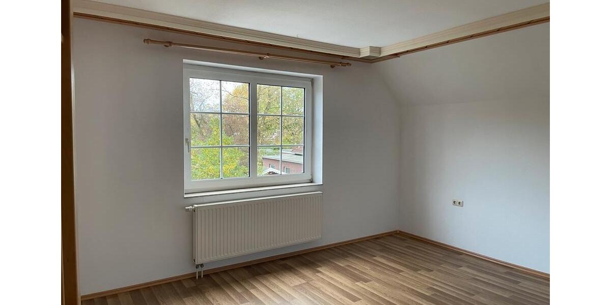 Etagenwohnung Großefehn - 2 Zimmer, 80 m&sup2;, 650&euro; | Angebot:26351982