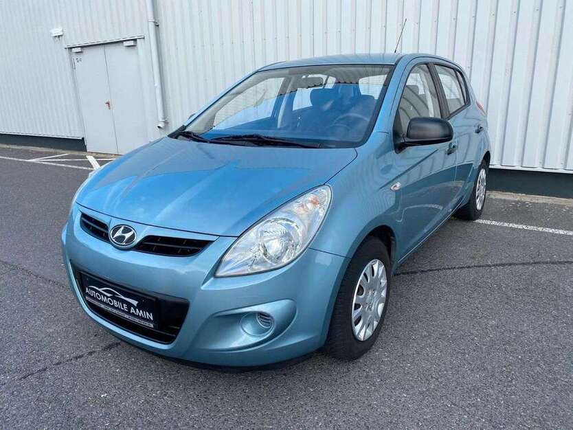 i20