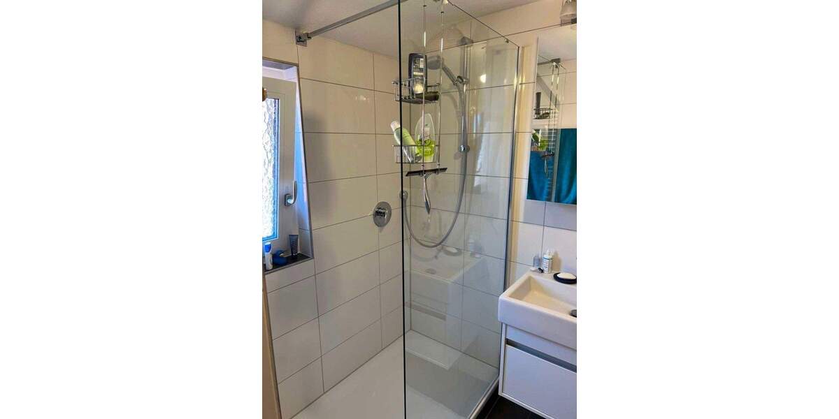 Etagenwohnung Fellbach - 2 Zimmer, 66 m&sup2;, 950&euro; | Angebot:25531234