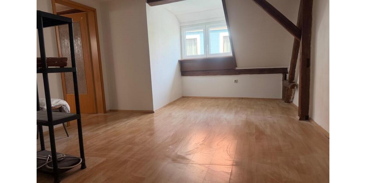 Einfamilienhaus Roding - 5 Zimmer, 120 m&sup2;, 139.000&euro; | Angebot:26545627
