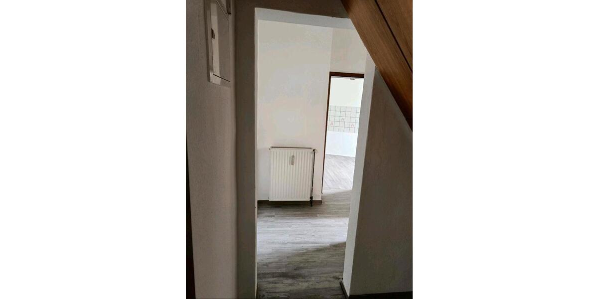 Etagenwohnung Burg - 2 Zimmer, 60 m&sup2;, 350&euro; | Angebot:26407842