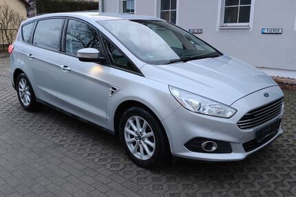 Ford S-Max 199.000 km 9.600 &euro; Berlin 12526