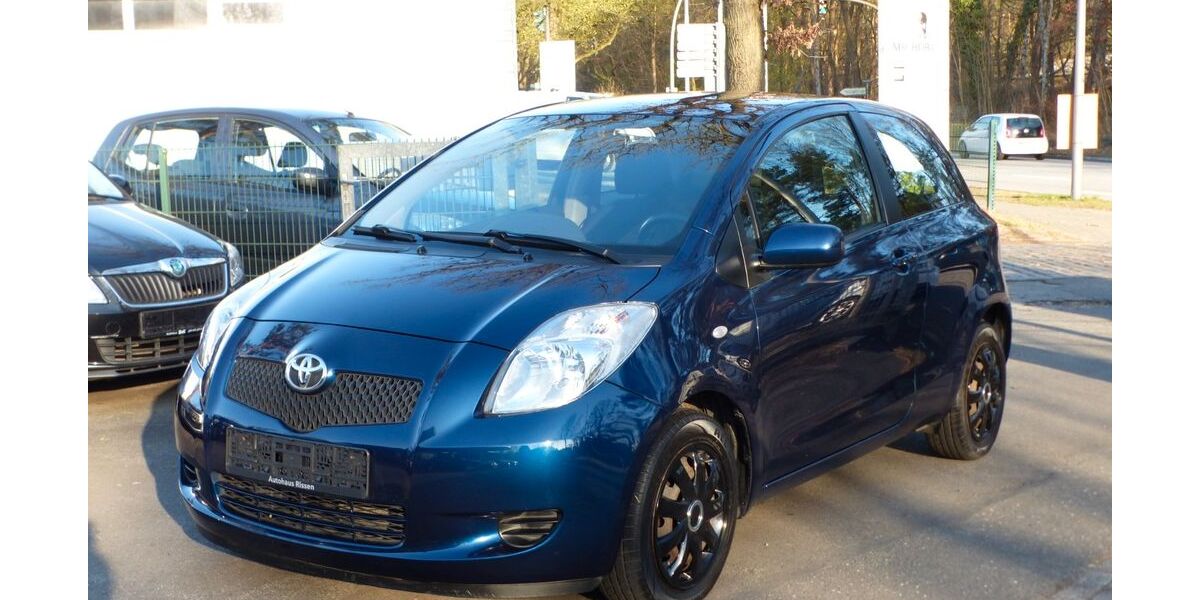 Toyota Yaris 166.000 km 2.298 &euro; Hamburg 22559
