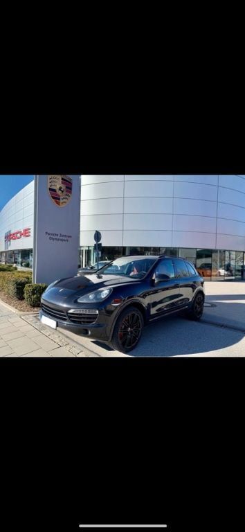 Porsche Cayenne 321.000 km 21.900 € München 80807