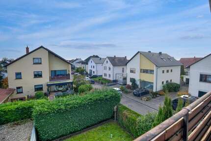 3 ZKB DG & 2 ZKB Souterrain Whg Sofort beziehbar Garage & 2 Stellplätze inkl 5 zimmer