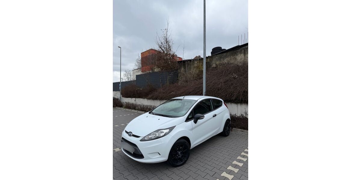 Ford Fiesta 123.200 km 2.499 &euro; Wiesbaden 65189