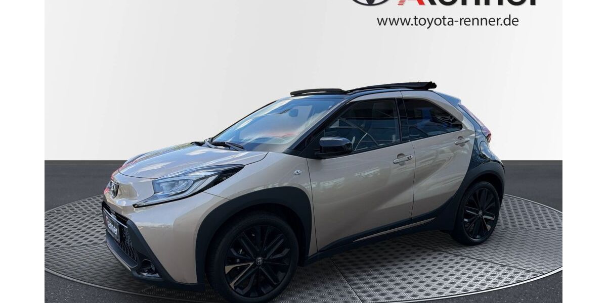 Toyota Aygo (X) 24.155 km 15.890 &euro; Dachau 85221