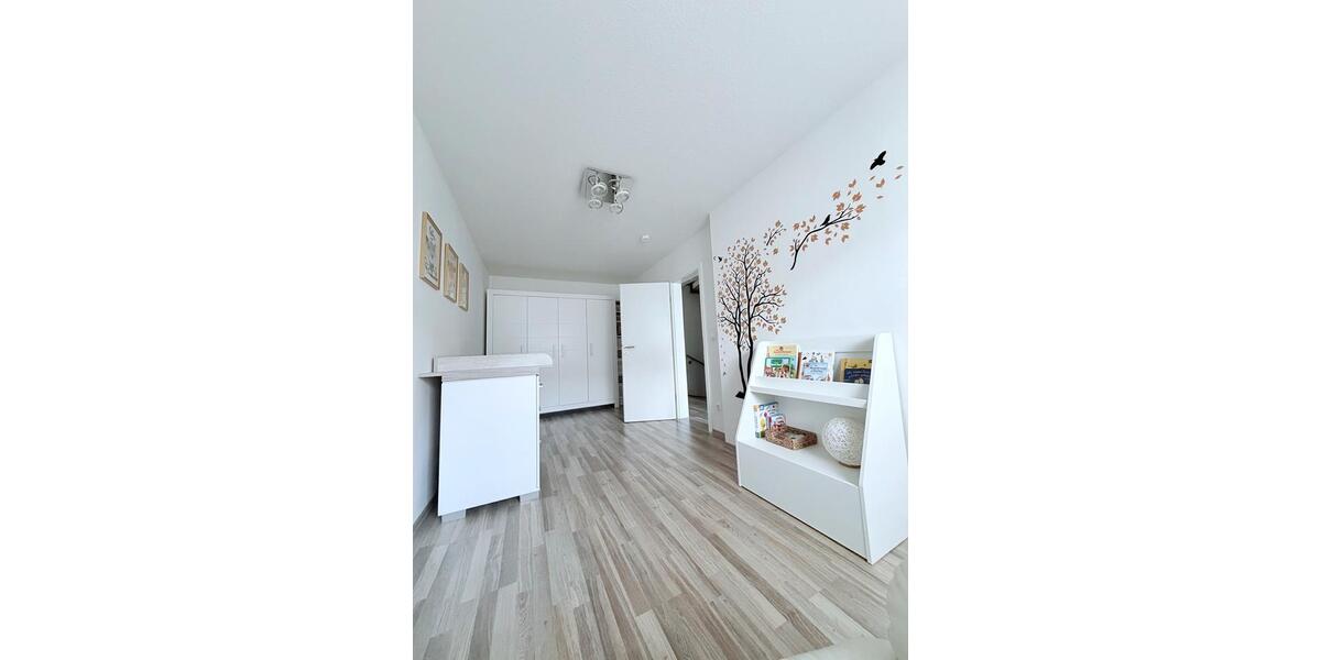 Reihenhaus Adelsdorf - 4 Zimmer, 136 m&sup2;, 549.000&euro; | Angebot:25991623