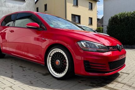 VW Golf 144.280 km 13.999 &euro; Hanroth 56316