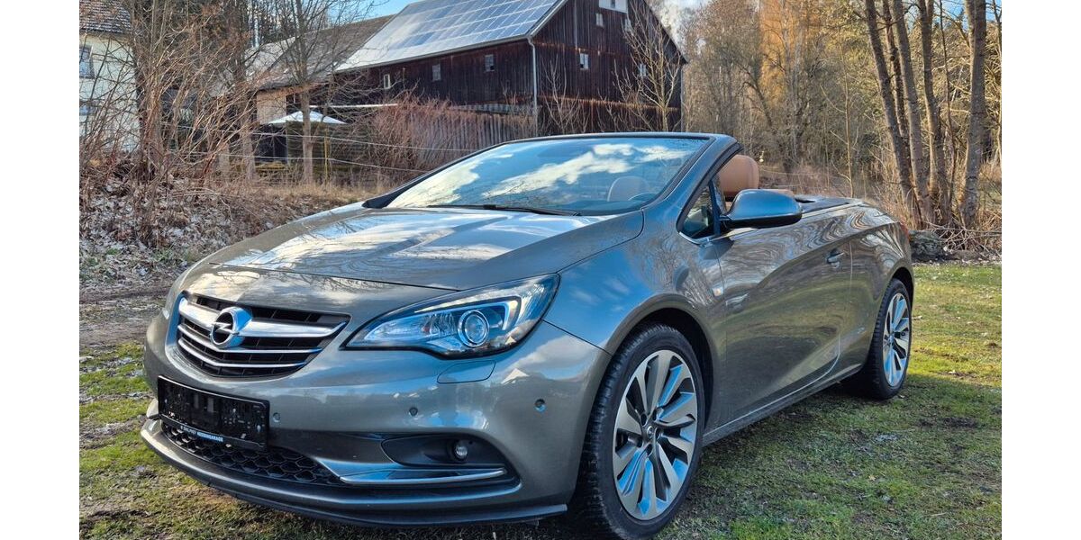 Opel Cascada 98.000 km 15.890 &euro; Röslau 95195