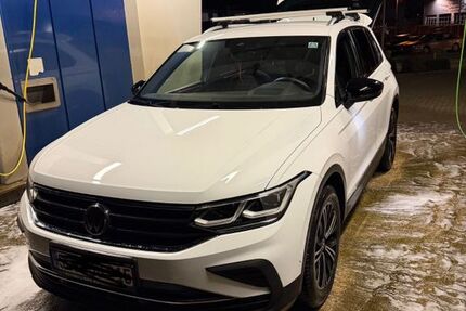 VW Tiguan 95.700 km 23.490 &euro; Wadgassen 66787