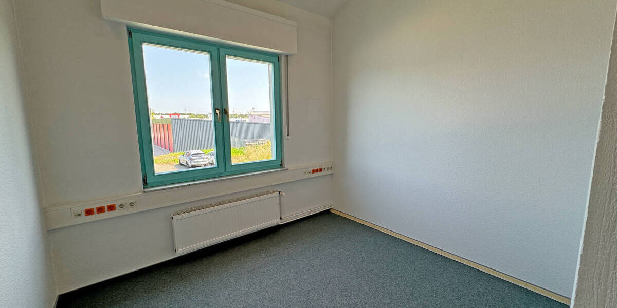 Gewerbeobjekt Voerde Holthausen - 7 Zimmer, 420.000&euro; | Angebot:19326343