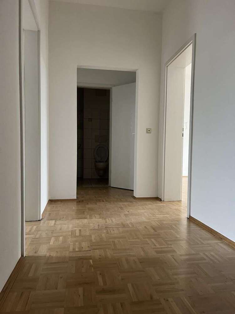Wohnung zum Mieten in Chemnitz 315 € 59.32 m²