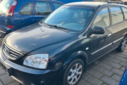 Kia Carens 144.000 km 999 &euro; Löwenberger Land OT Teschendorf 16775