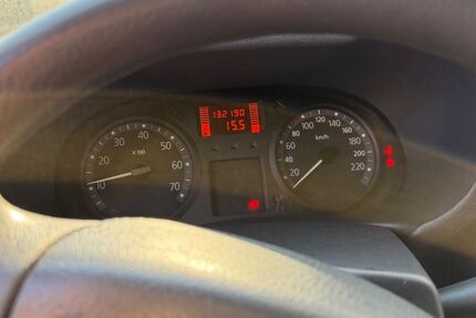 Renault Clio 132.000 km 2.000 &euro; Dachau 85221