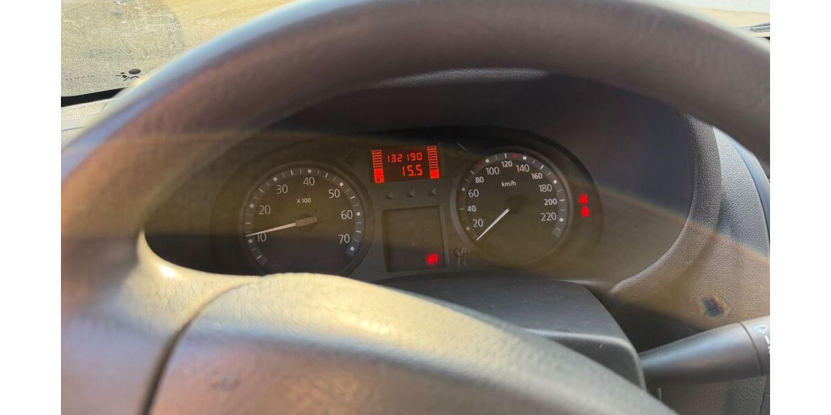 Renault Clio 132.000 km 2.000 &euro; Dachau 85221