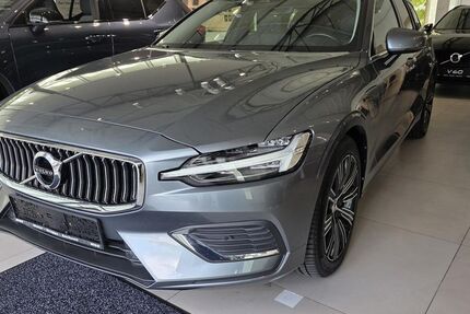 Volvo V60 69.600 km 25.180 &euro; Dresden 01099