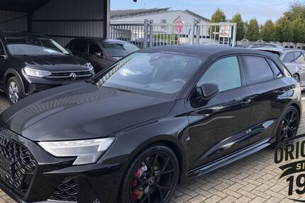 Audi RS3 15.901 km 66.900 &euro; Ahaus 48683